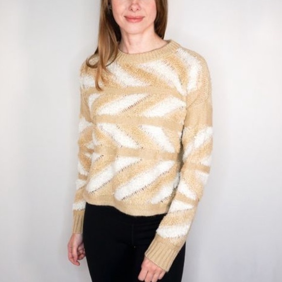 JOHN + JENN Chevron Knit Pullover Sweater - Picture 2 of 8